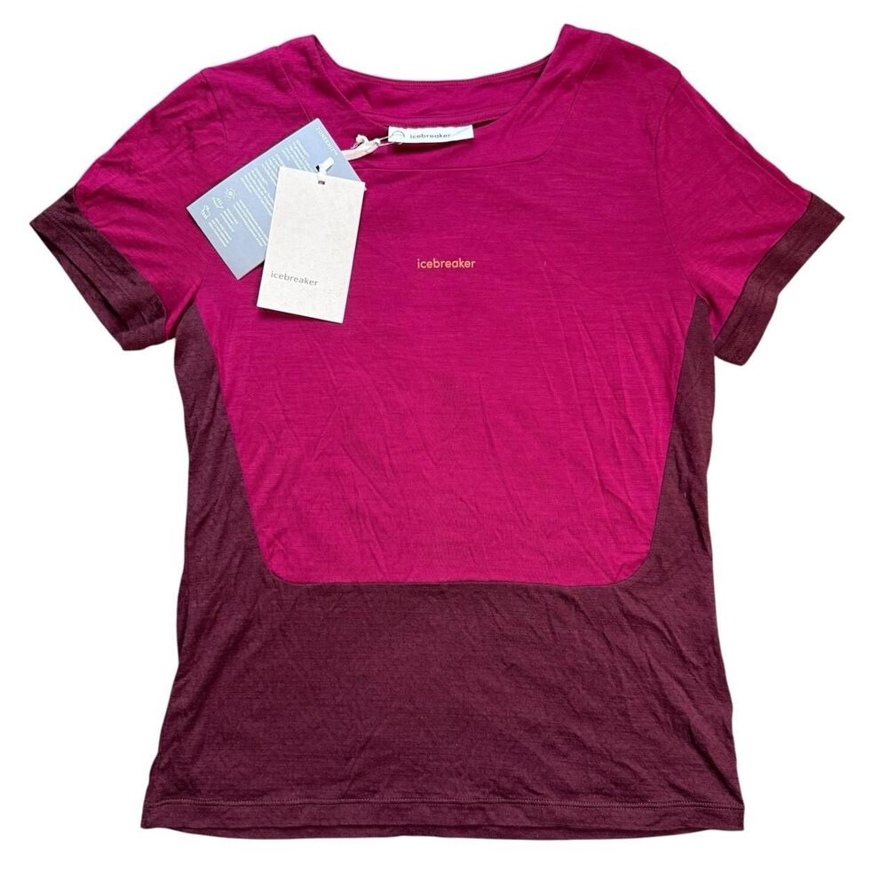 Icebreaker Women's Pink and Burgundy T-shirt